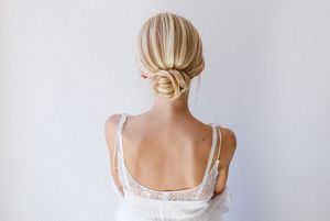 Super Quick Low bun bridal hairstyle. Great for brides and bridesmaids &  quick party hairstyles - YouTube